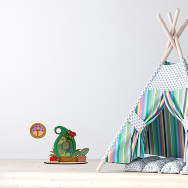 Ladybug Leaf Nook - Unicorn Fart Productions